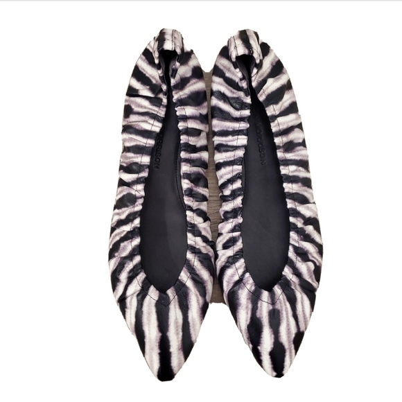 NEW SIGERSON MORRISON Lahela Ruched Ballet Flats Black and White - Picture 2 of 7